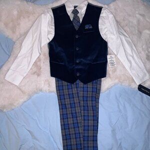 Boy's 4-Piece Set - Nautica